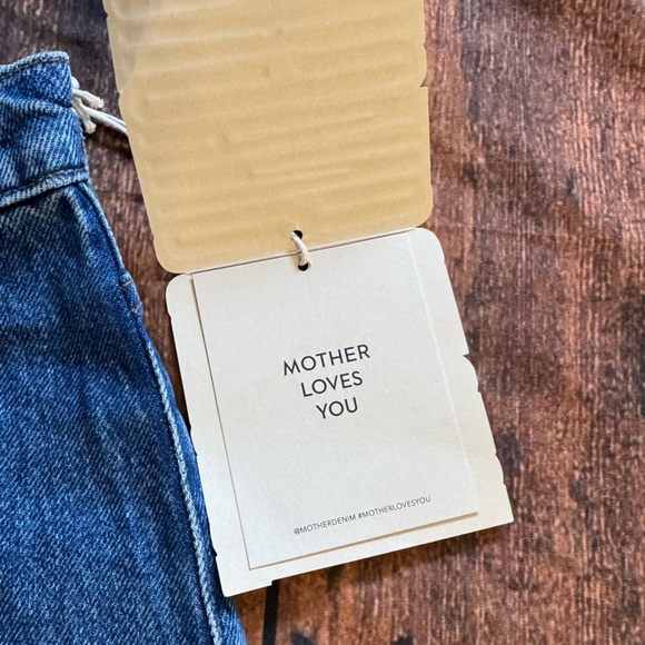 NWT MOTHER Snacks The Lunch Line Sneak Fray Jean in Yummy 34 - Picture 11 of 11